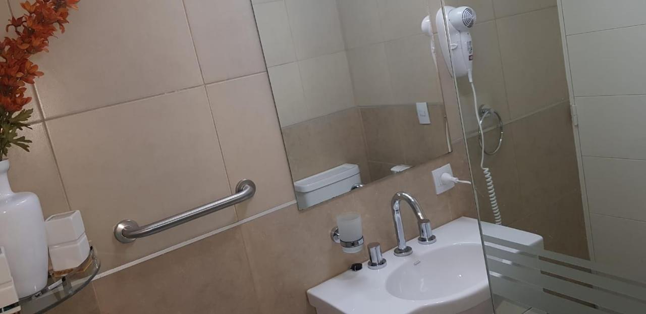 Cordoba Flat Sonoma 42 Bed & Breakfast Bagian luar foto
